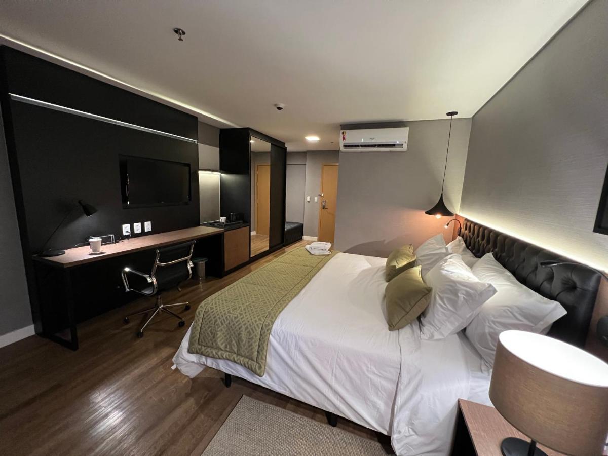 Qs Marista Hotel By Atlas Goiânia Chambre photo